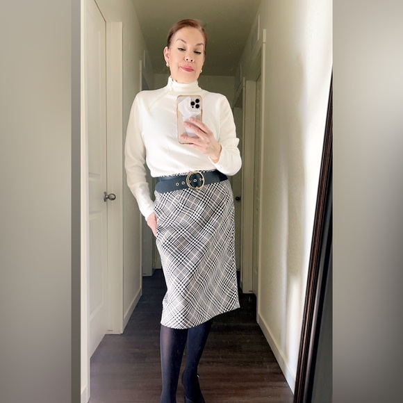 Sold - Picture 6 of 6